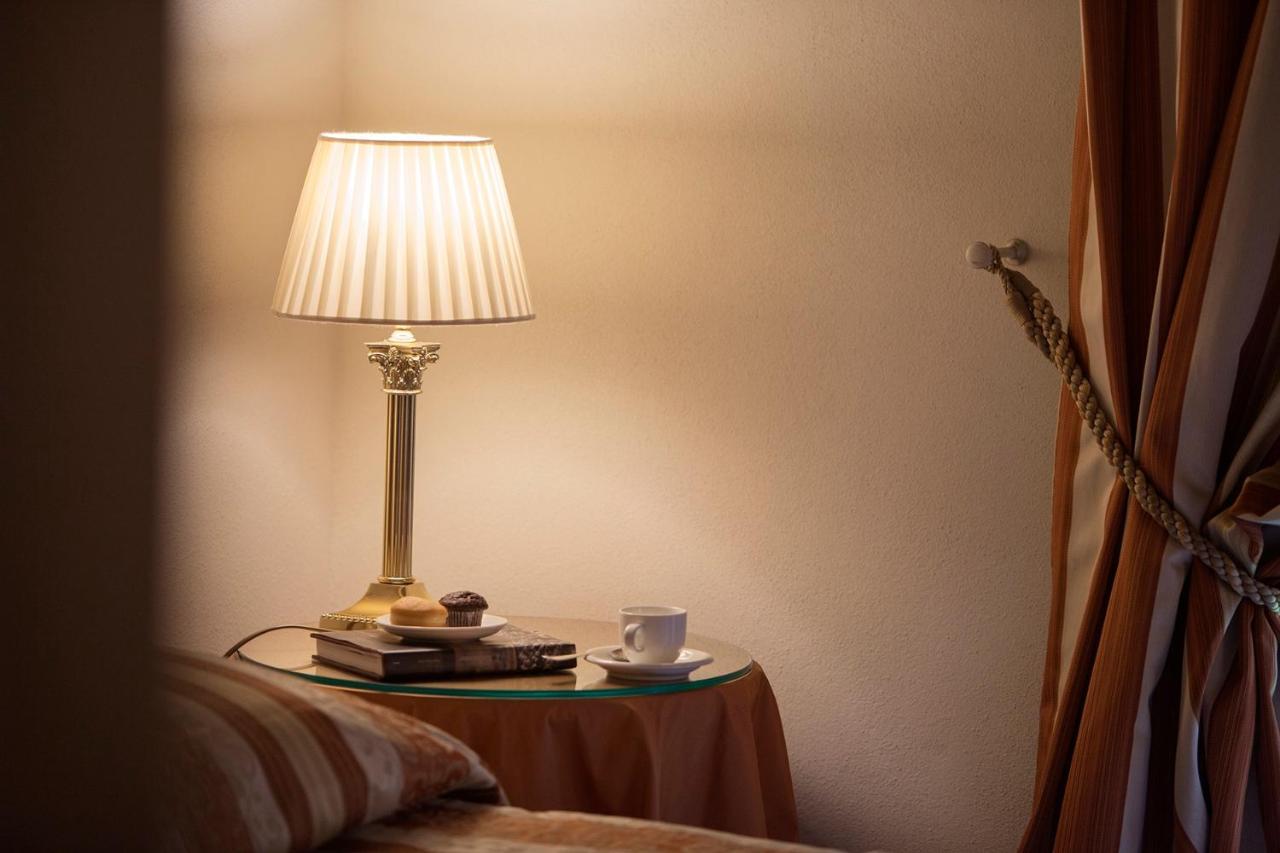 Hotel Villa Giona San Pietro in Cariano Luaran gambar