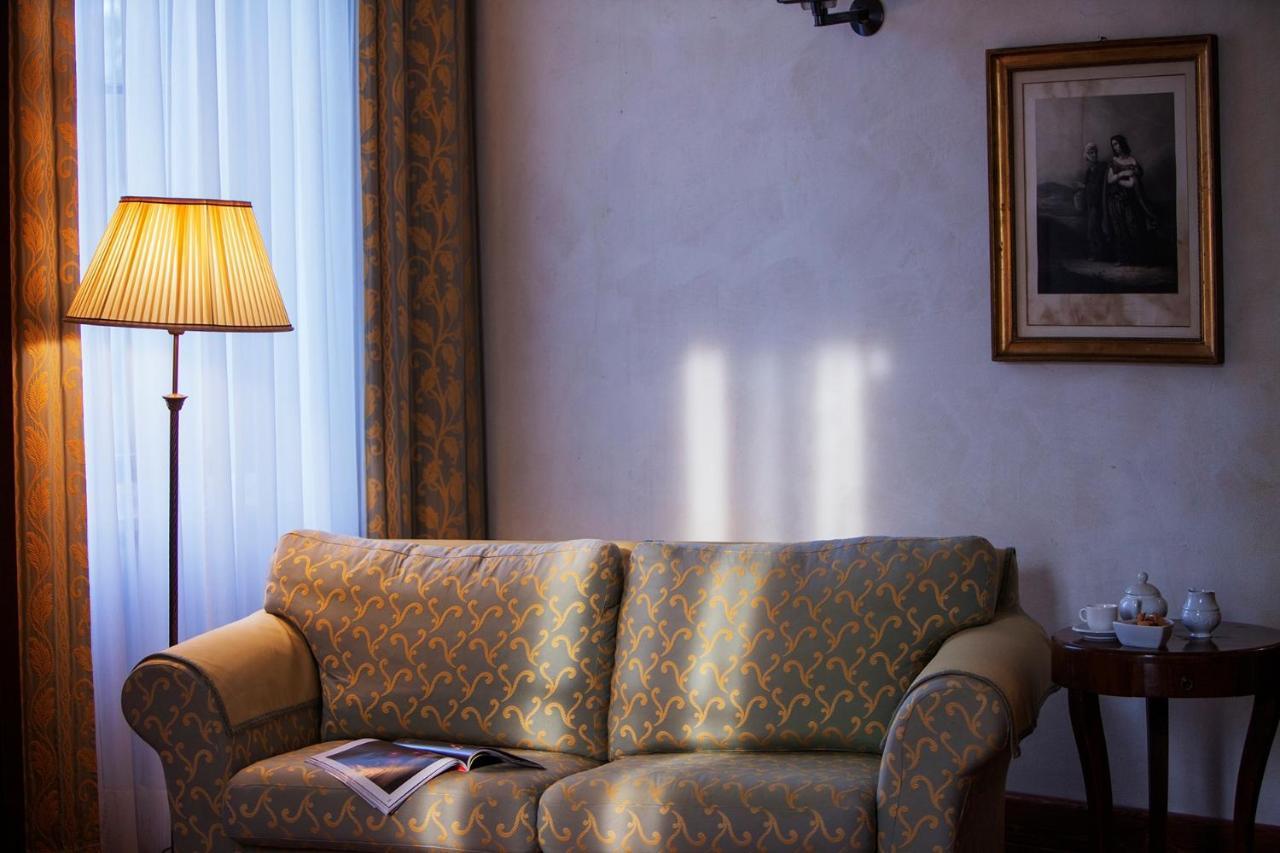Hotel Villa Giona San Pietro in Cariano Luaran gambar
